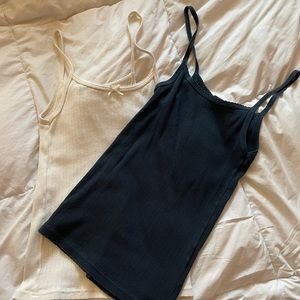 Brandy tank top bundle.